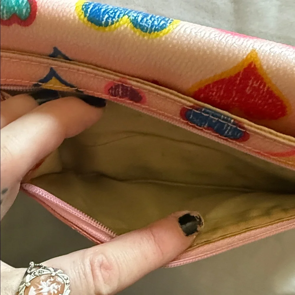 Heart Print Trifold Wallet - Pink - Picture 3 of 5